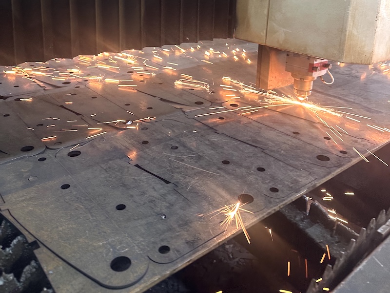 Производственные возможности компании: кронштейны для противооткатных упоров